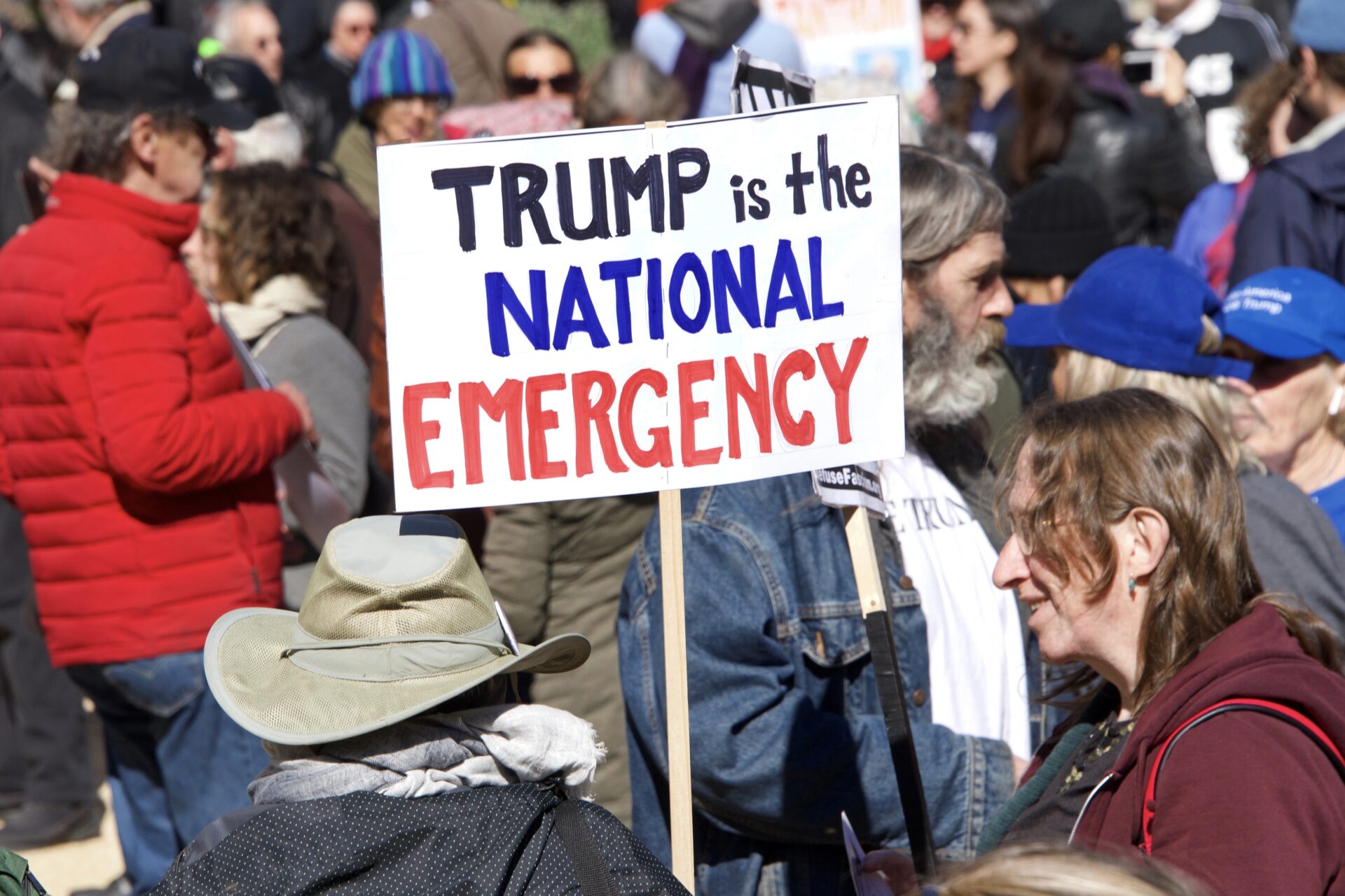 Trump Enrages Woke Mob 20,000+ Armed Personnel Against Migrants